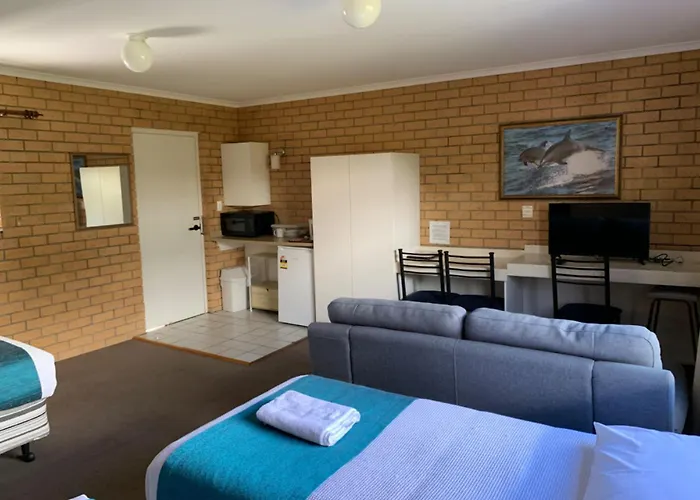 Aspley Pioneer Motel